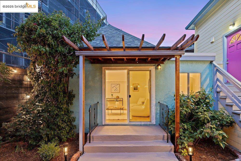 Oakland, CA 94607,1905 Chestnut St
