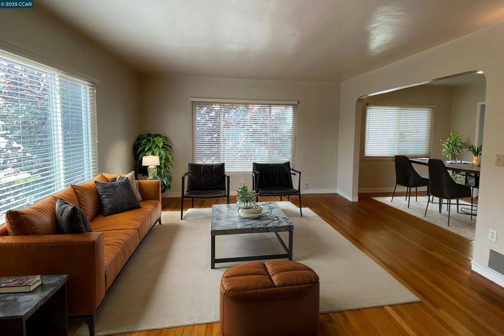 Oakland, CA 94610,654 Beacon St