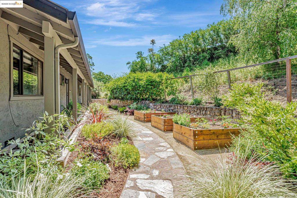 Lafayette, CA 94549,3336 Oak Ct