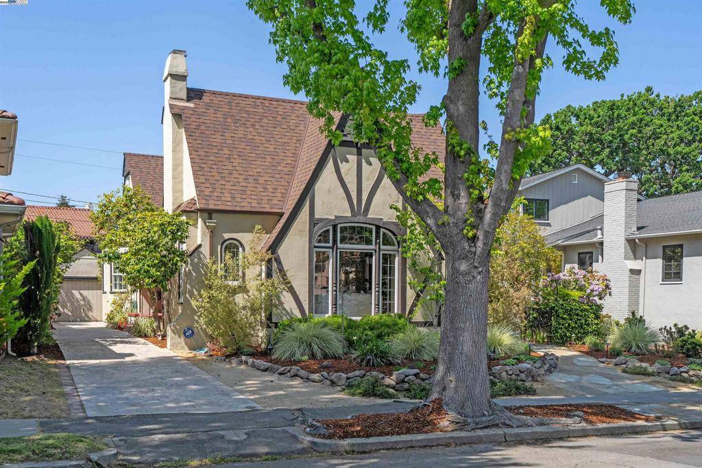 Alameda, CA 94501,2947 Gibbons Dr