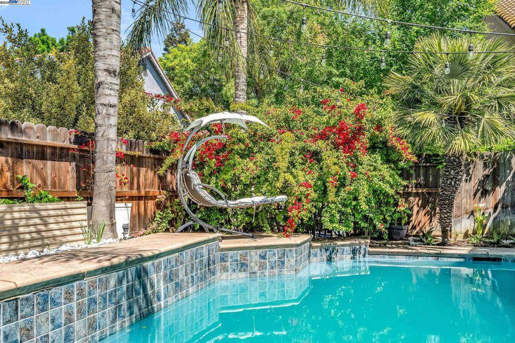 Tracy, CA 95376,1431 Hepburn St