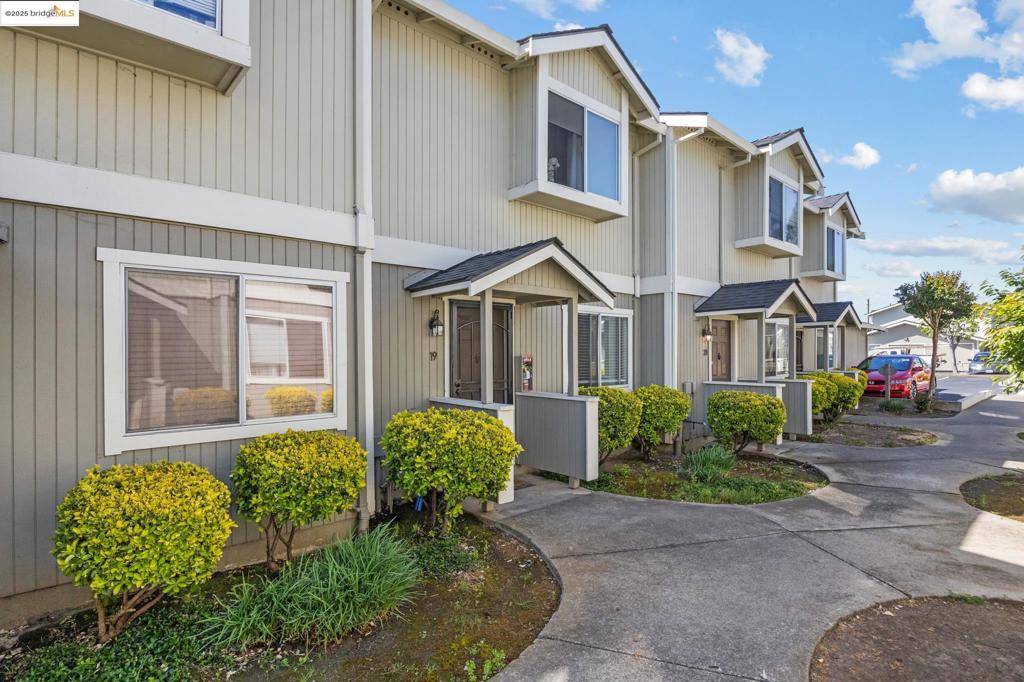 Hayward, CA 94541,21564 Meekland ave #19