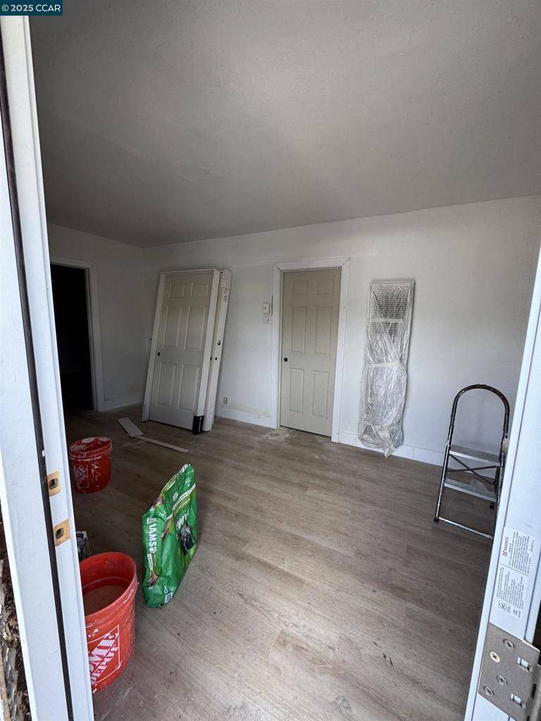 Oakland, CA 94603,9525 Peach St