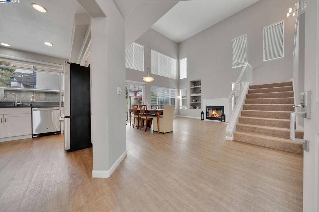 San Lorenzo, CA 94580,16060 Silverleaf Dr