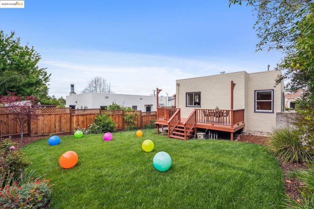 Oakland, CA 94601,2512 Best Ave