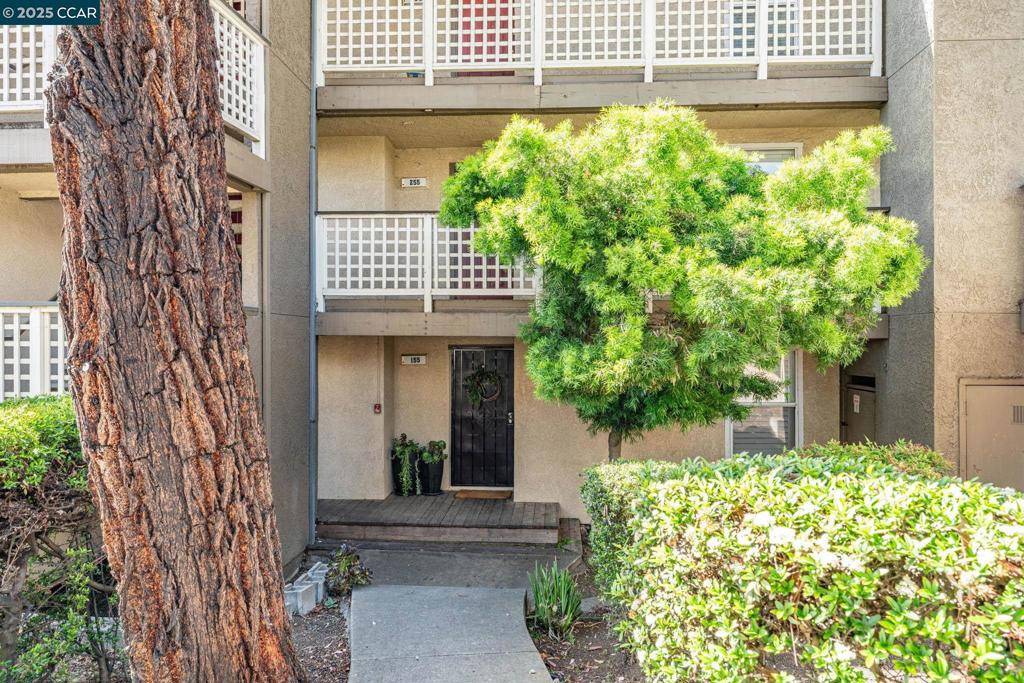 Hayward, CA 94544,665 Dartmore Ln #155