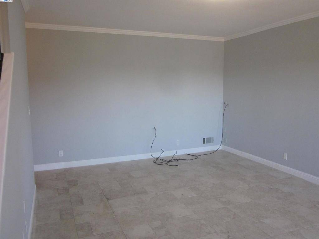 Hayward, CA 94541,23239 Ernest Ct.