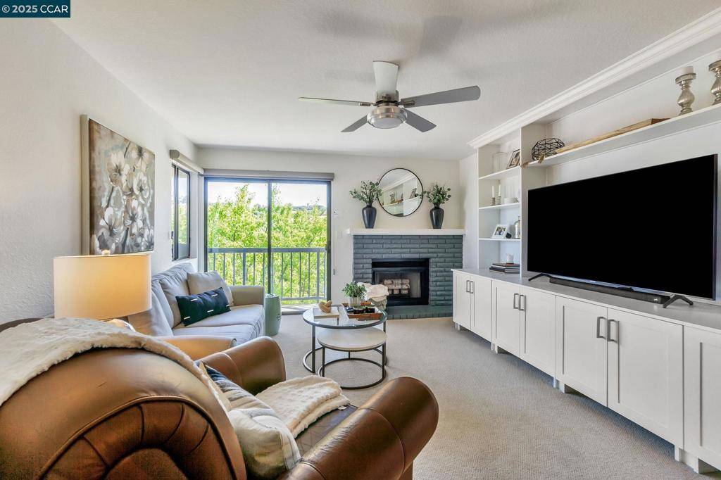 Walnut Creek, CA 94595,4467 Terra Granada Dr #1A