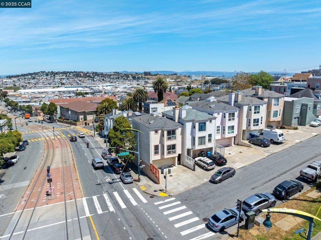 San Francisco, CA 94124-3350,1048 Le Conte Ave
