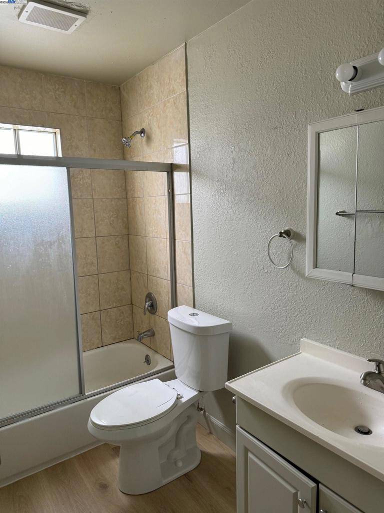 Hayward, CA 94544,717 Shepherd Ave