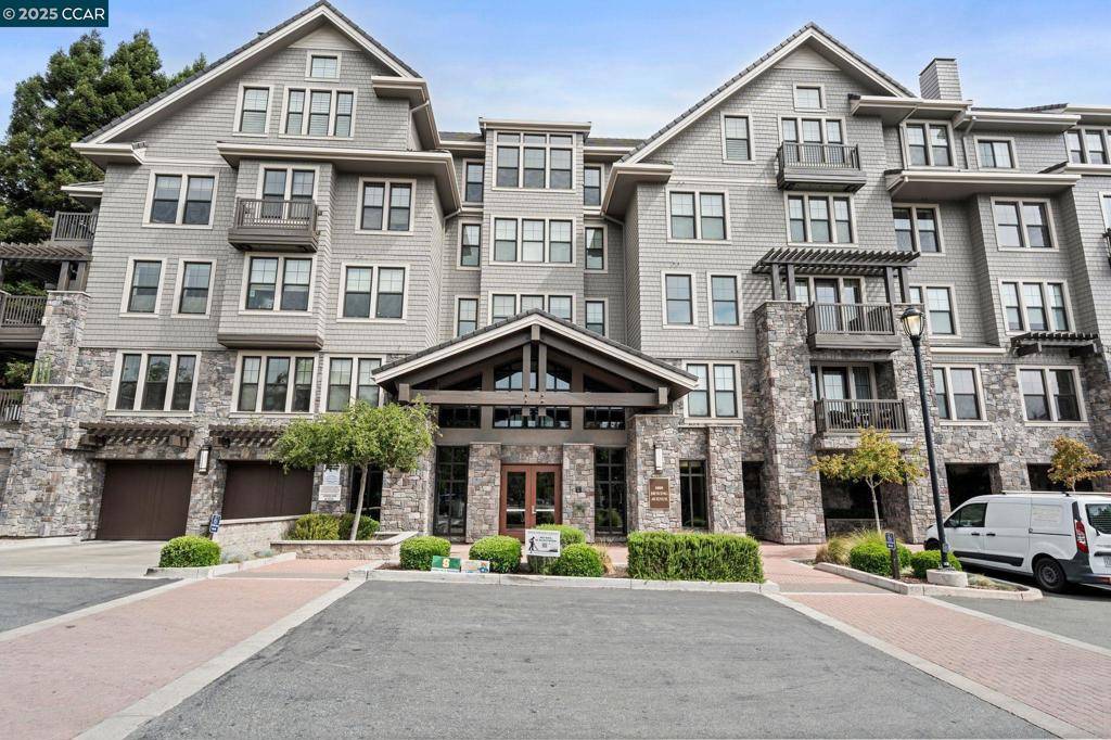 Lafayette, CA 94549,1000 Dewing Ave #306