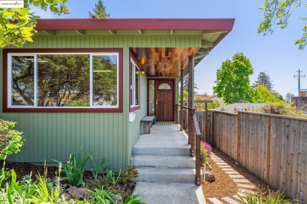 El Cerrito, CA 94530,7308 Potrero Ave