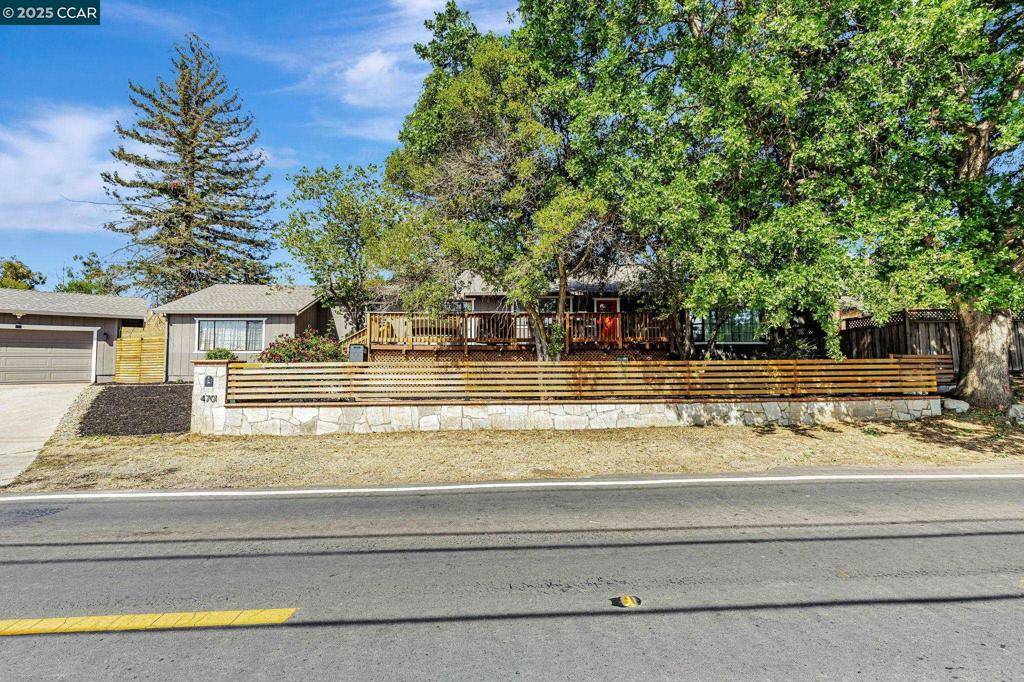 Concord, CA 94521-1430,4701 Myrtle dr