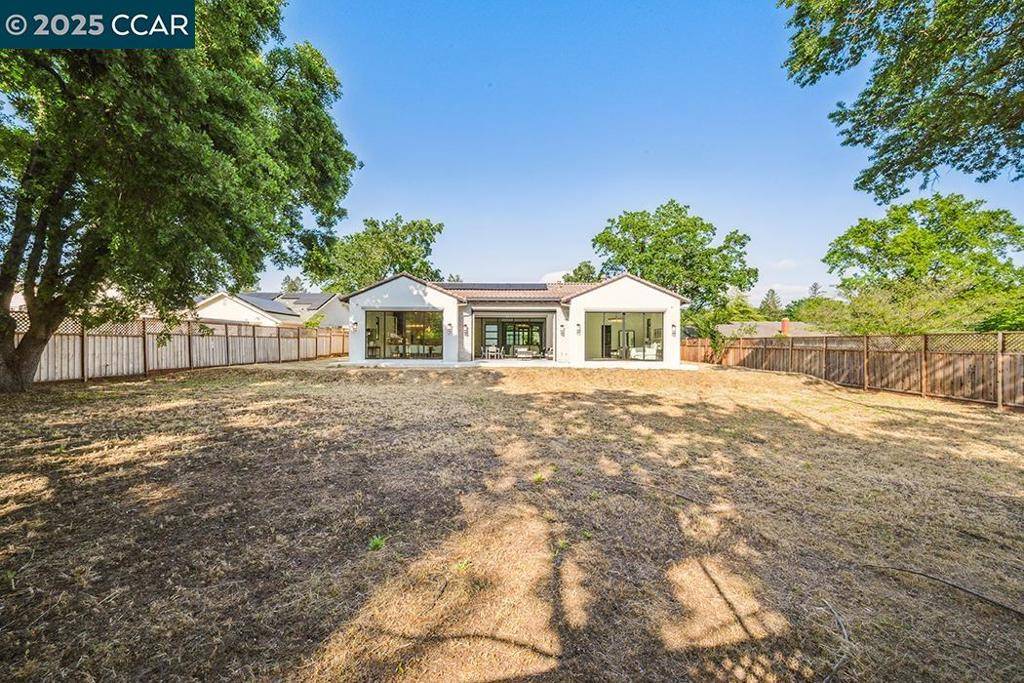 Alamo, CA 94507,2990 Limestone Rd