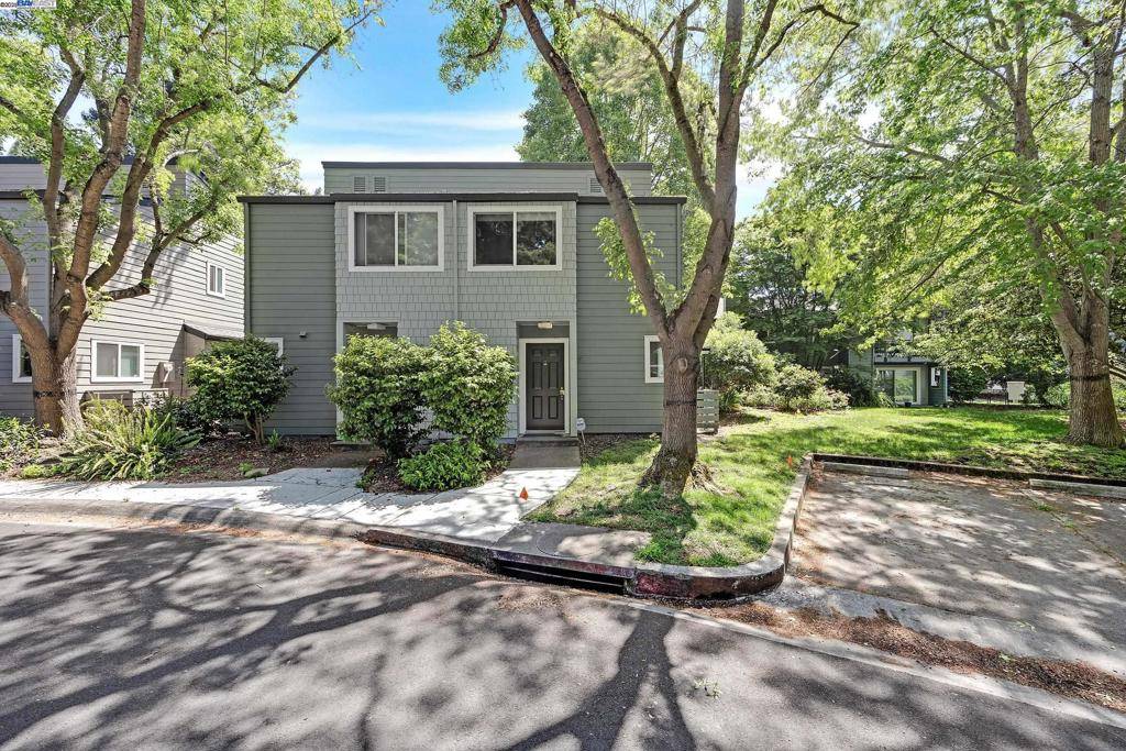 Emeryville, CA 94608,127 Temescal Cir