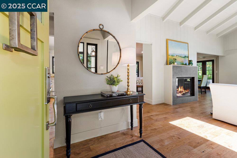 Orinda, CA 94563,40 Camino Don Miguel