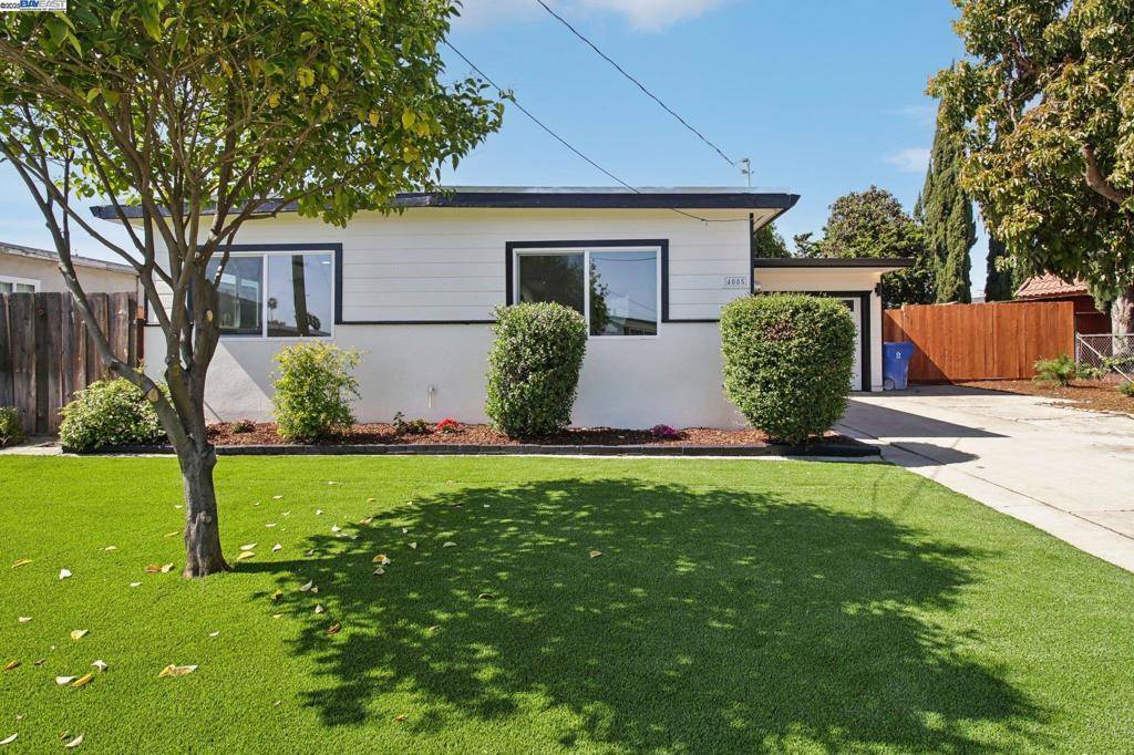 Fremont, CA 94538,4085 Fairwood St.