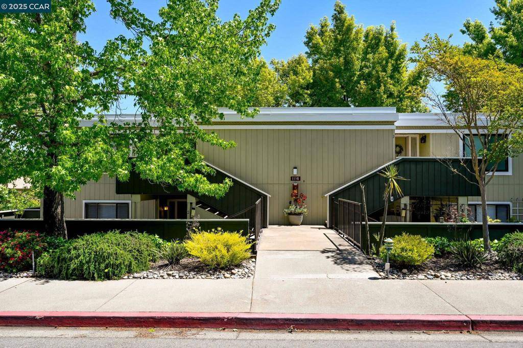 Walnut Creek, CA 94595,1116 Running Springs Rd #2