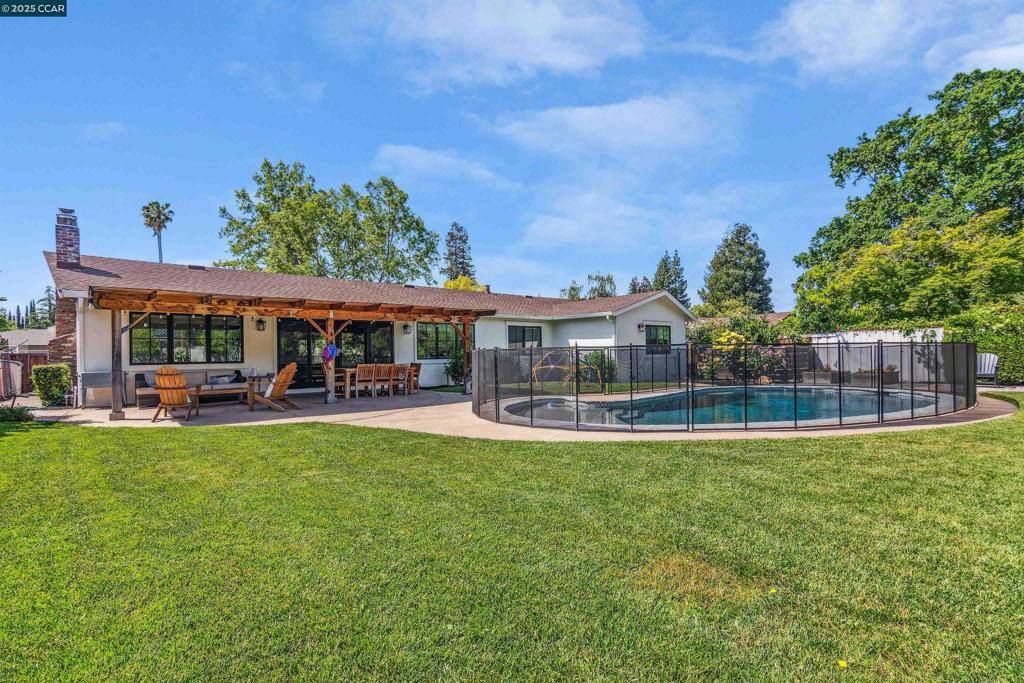 Walnut Creek, CA 94598,2336 Welsh Ct