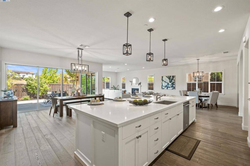 Danville, CA 94506,3044 Gritstone Street