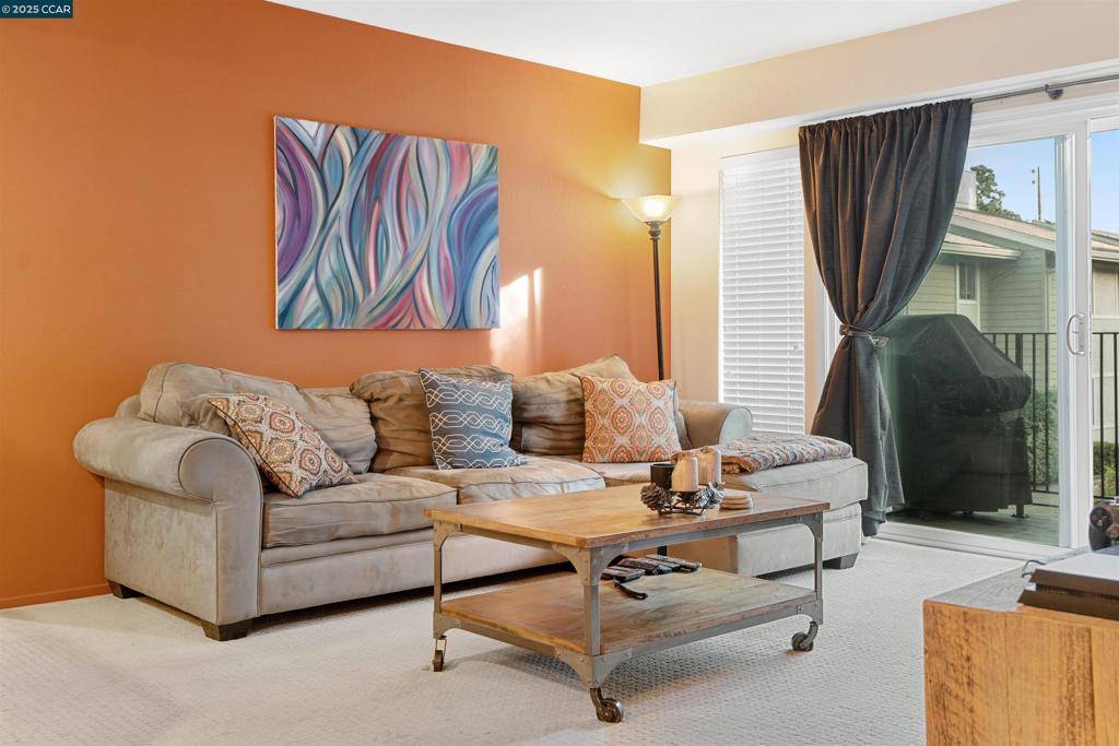 Walnut Creek, CA 94597,1089 Wesley Court #8