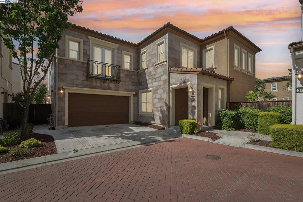San Ramon, CA 94582,3454 Cinnamon Ridge Rd