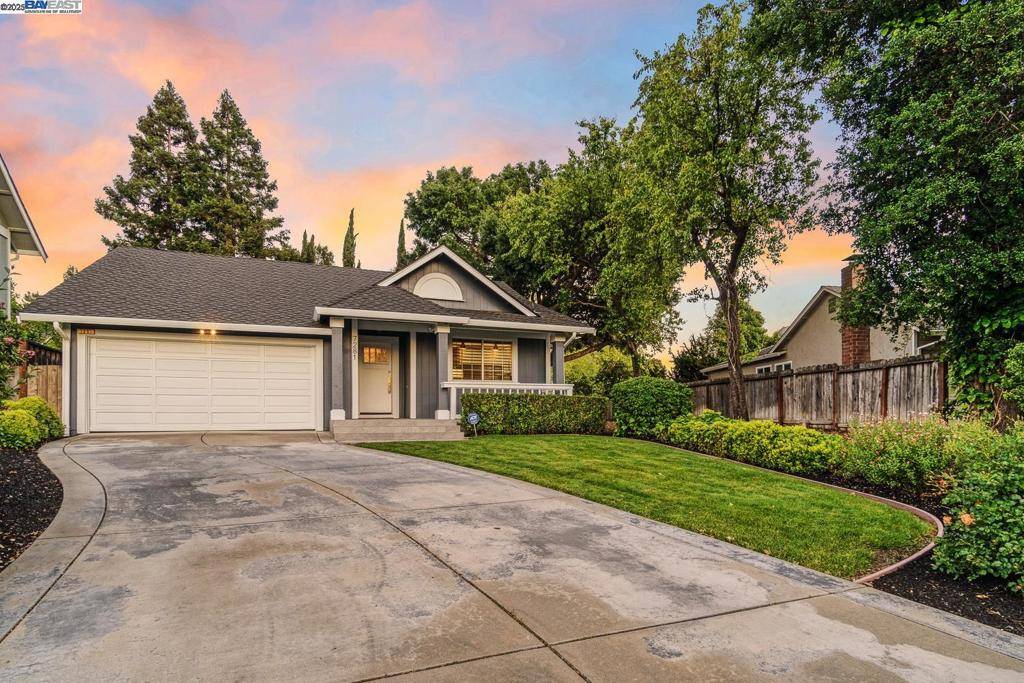 Pleasanton, CA 94588,7281 Valley Trails Dr