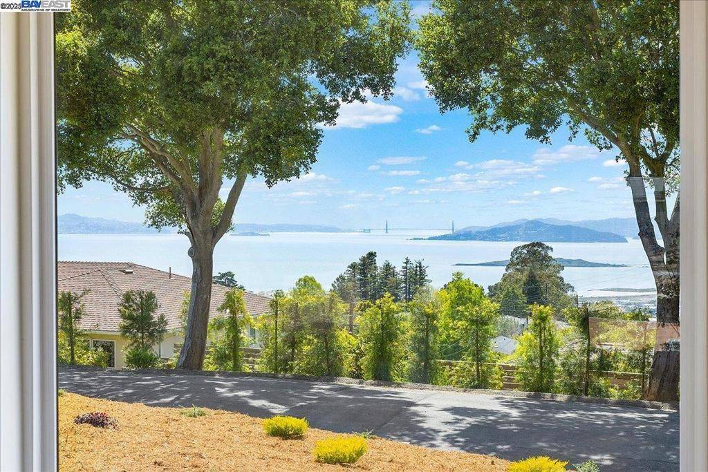 El Cerrito, CA 94530,8556 Betty Ln
