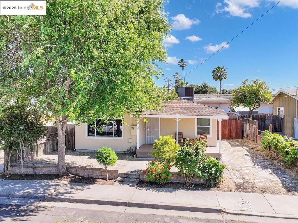 Oakley, CA 94561-2194,213 W Ruby Street