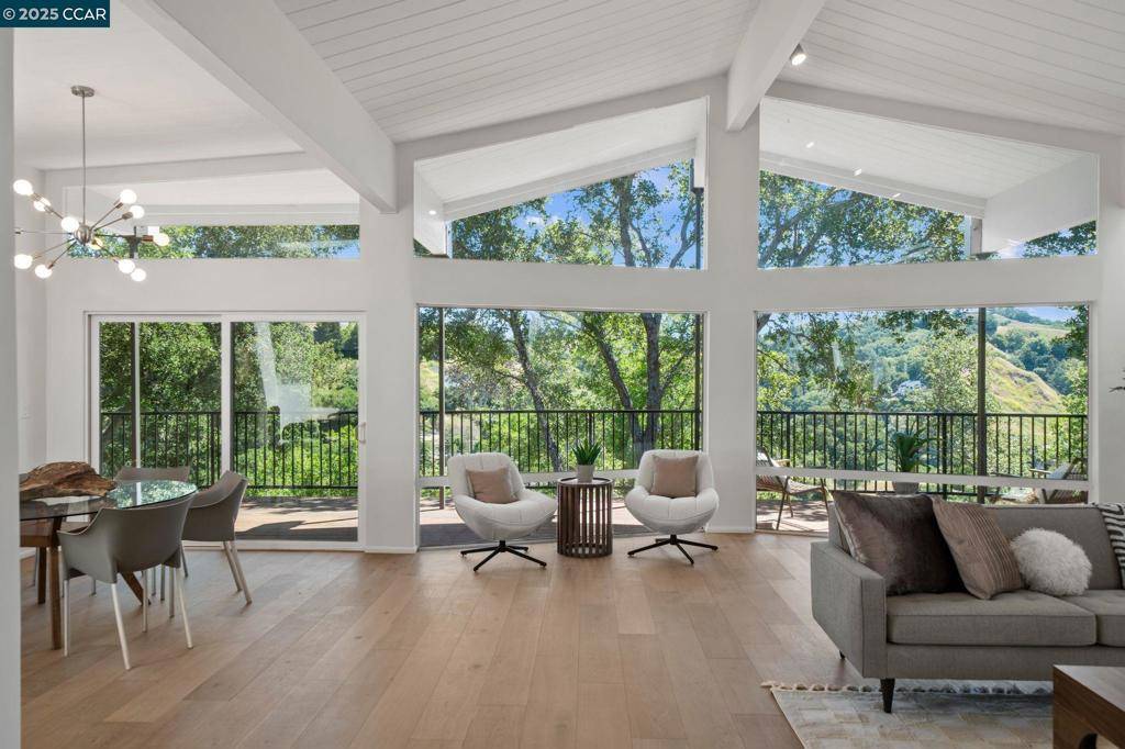 Orinda, CA 94563,233 Melody Ln