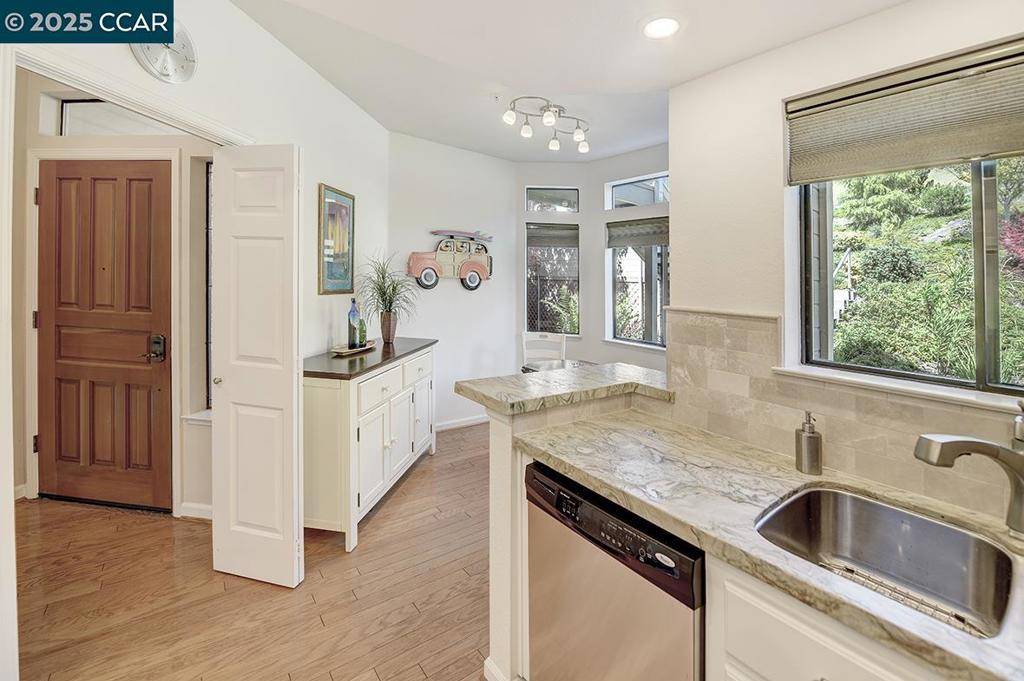 Walnut Creek, CA 94595,5357 Terra Granada Dr #2A