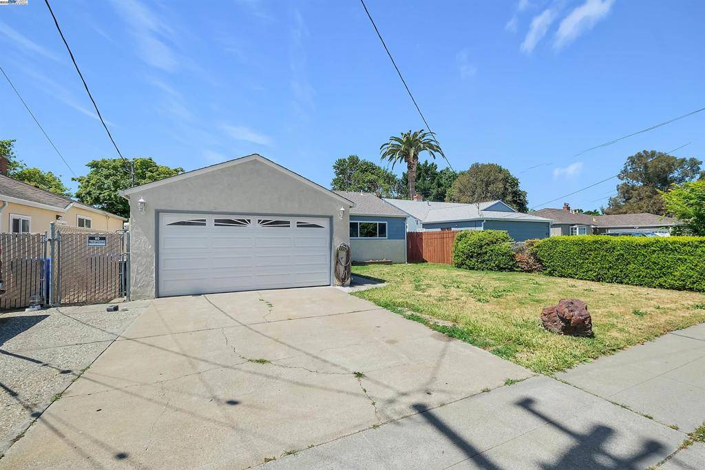 San Lorenzo, CA 94580,15939 Saint Johns Dr