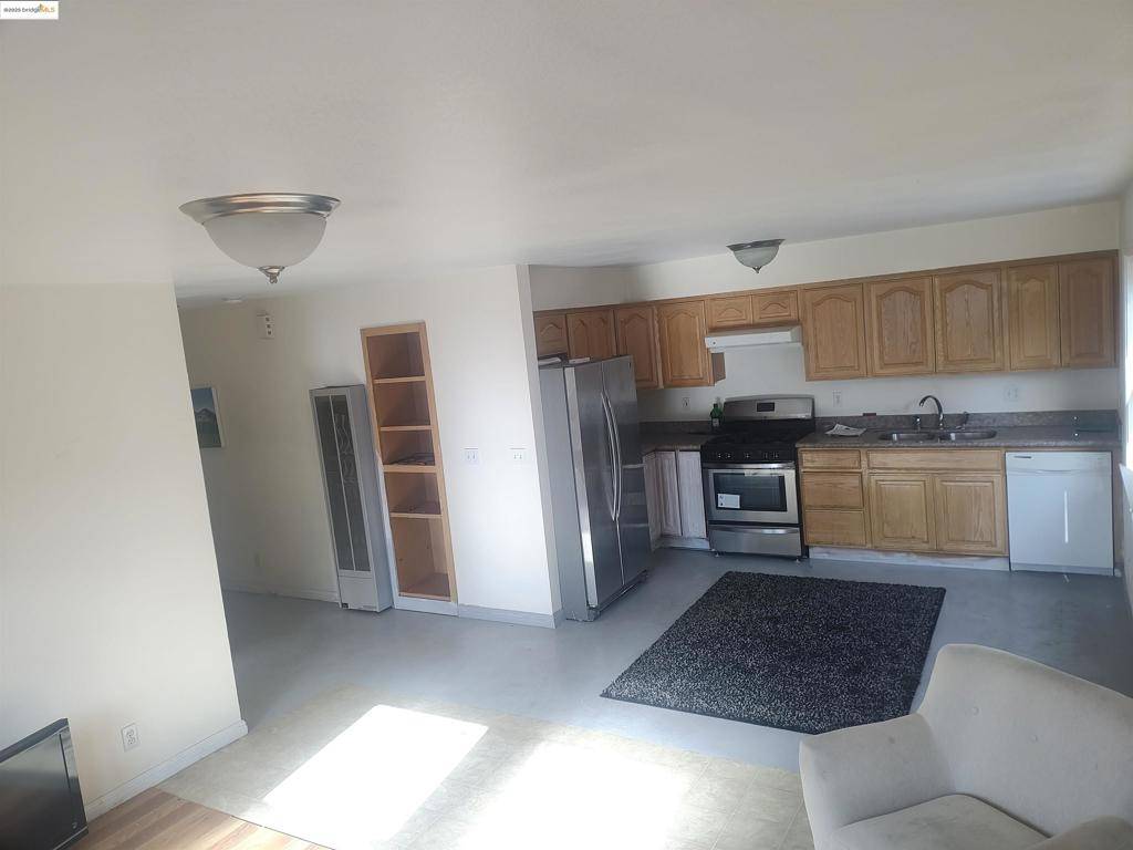 Oakland, CA 94601,3532 San Leandro St