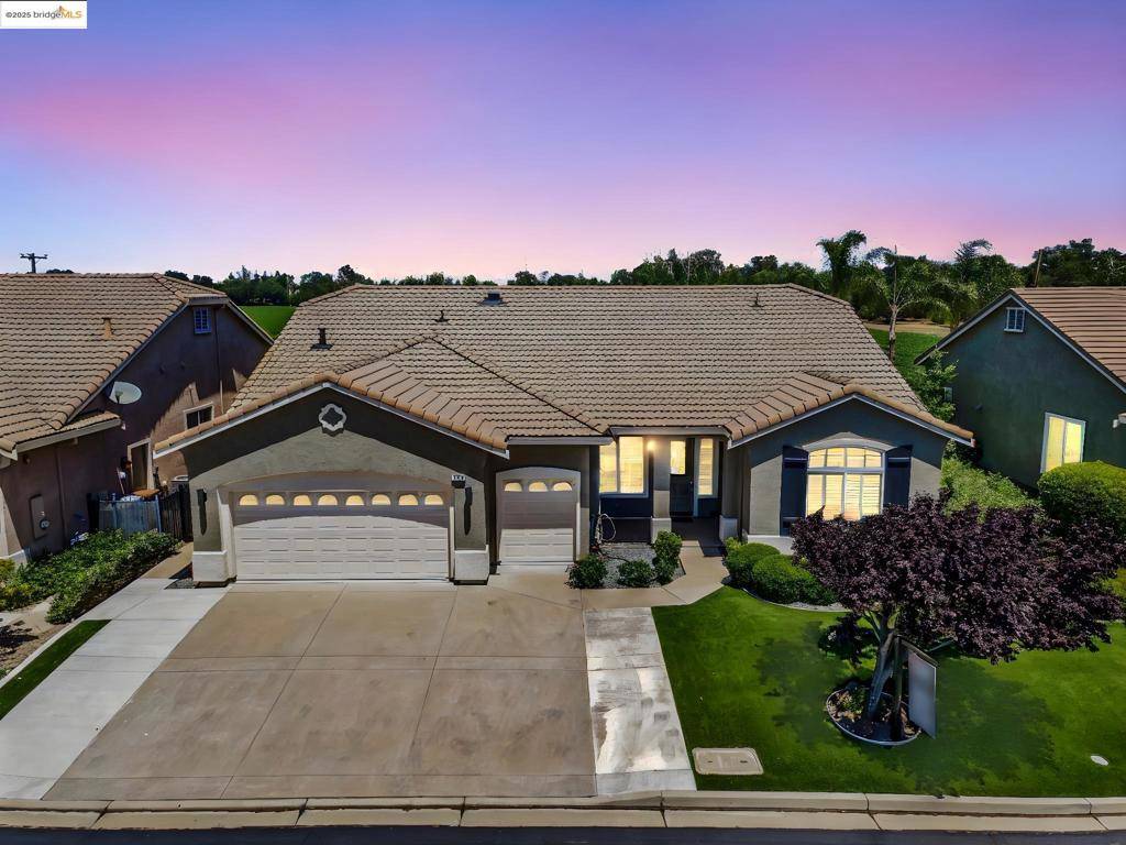 Brentwood, CA 94513-9999,909 SUNTAN LANE