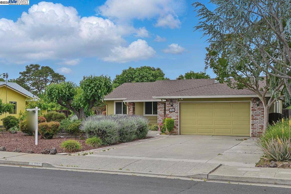 Livermore, CA 94550,889 Laguna St