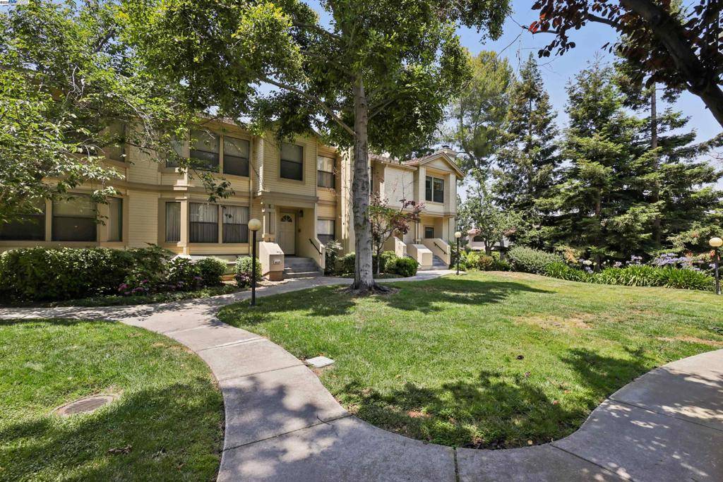 Sunnyvale, CA 94086,963 La Mesa Ter #H