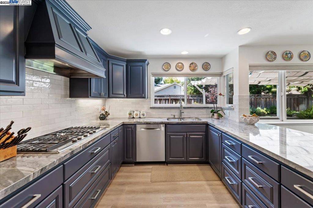 Pleasanton, CA 94588,3228 Clifford Cir