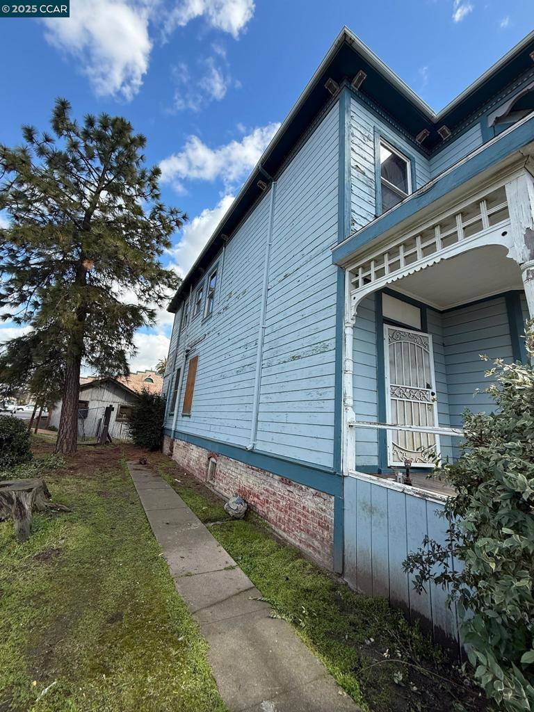 Oakdale, CA 95361,151 S 3Rd Ave