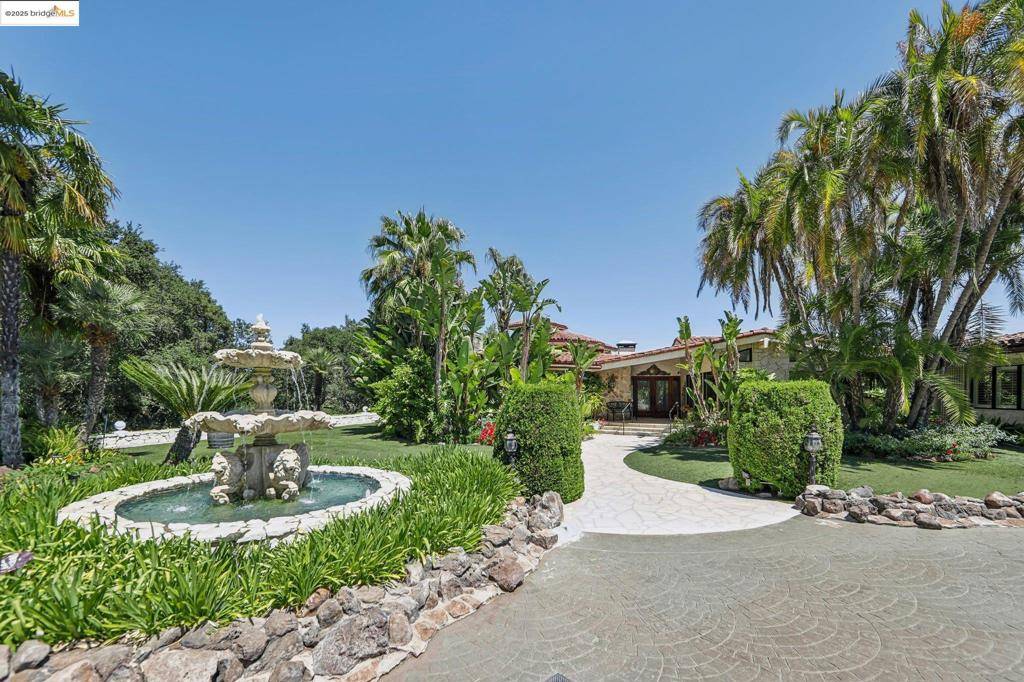 Lafayette, CA 94549,4146 Canyon Rd