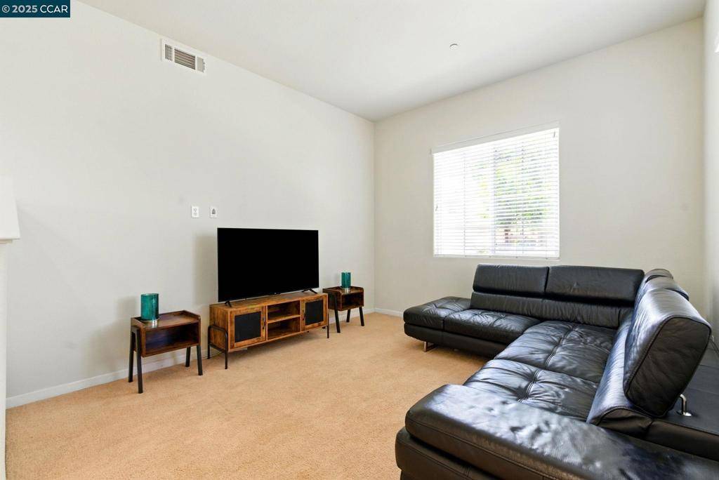 Oakley, CA 94561,329 Silver Bell Way