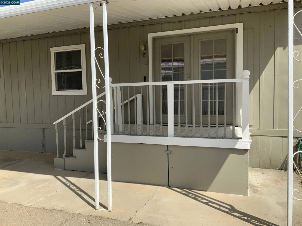 Byron, CA 94514,14530 Byron Hwy