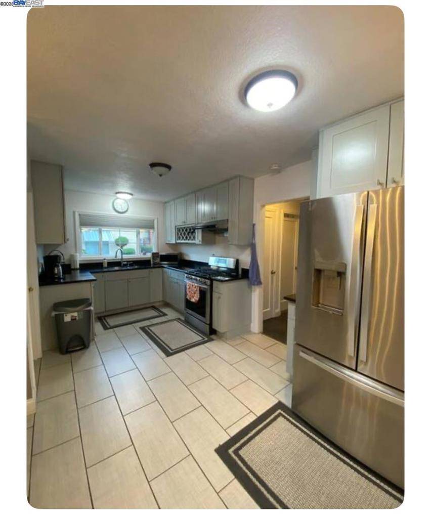 San Leandro, CA 94578,1112 Adason Dr