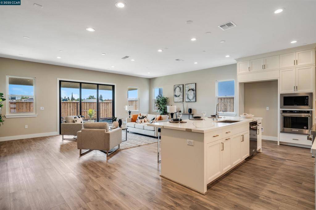 Tracy, CA 95377,1567 Aloha Lane