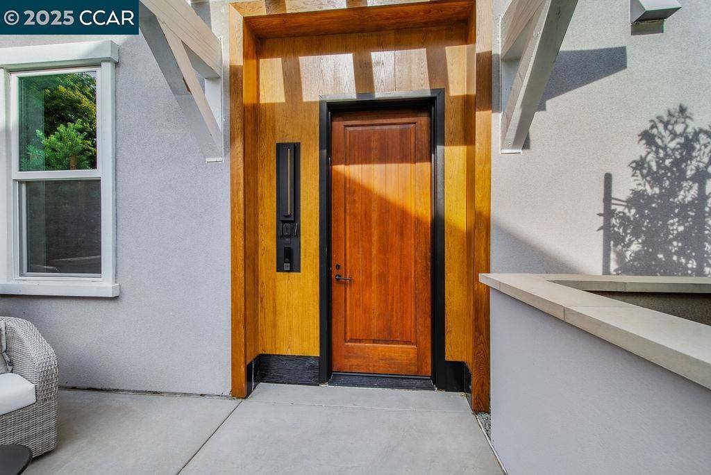 Danville, CA 94526,600 Hartz Ave #103