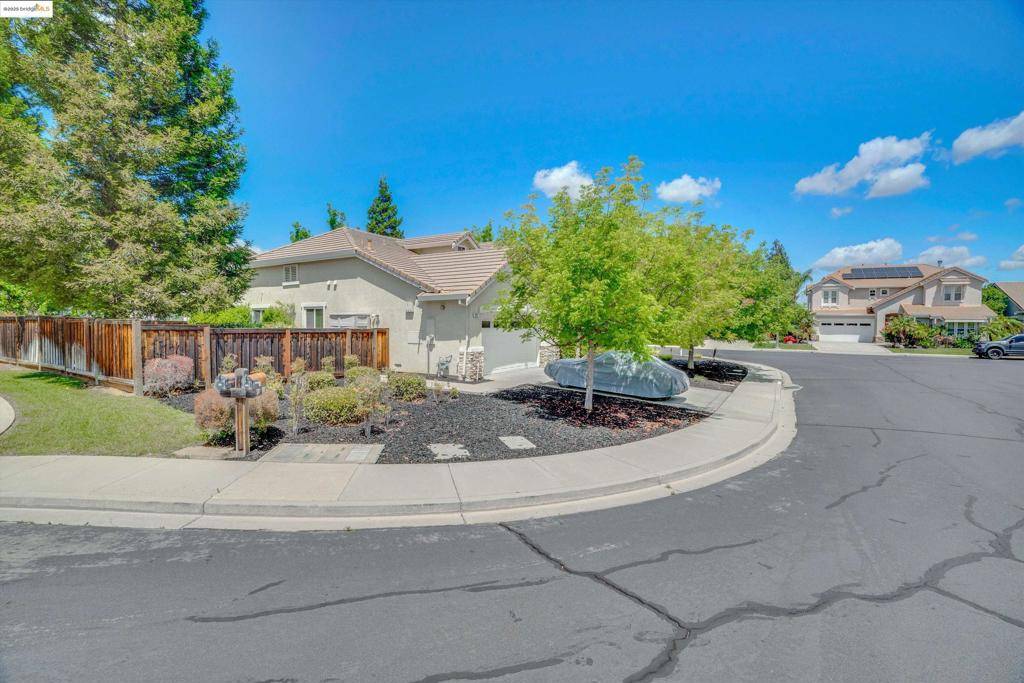 Brentwood, CA 94513,817 Riviera Ct
