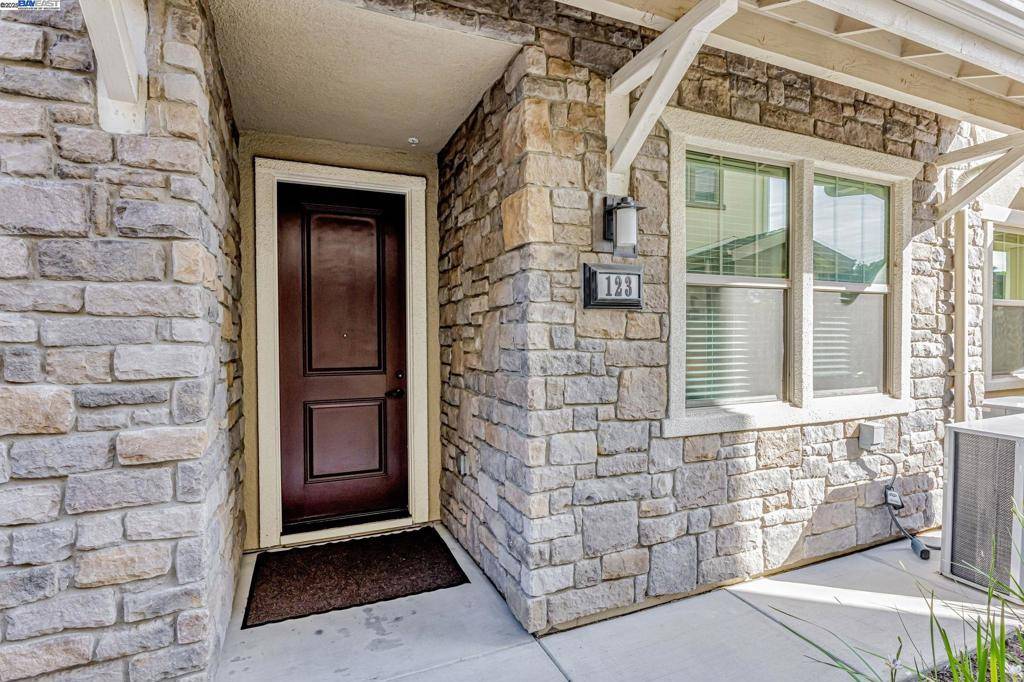 Fremont, CA 94539,123 Branta Cmn