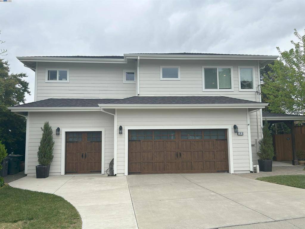Pleasanton, CA 94566,588 E Angela St