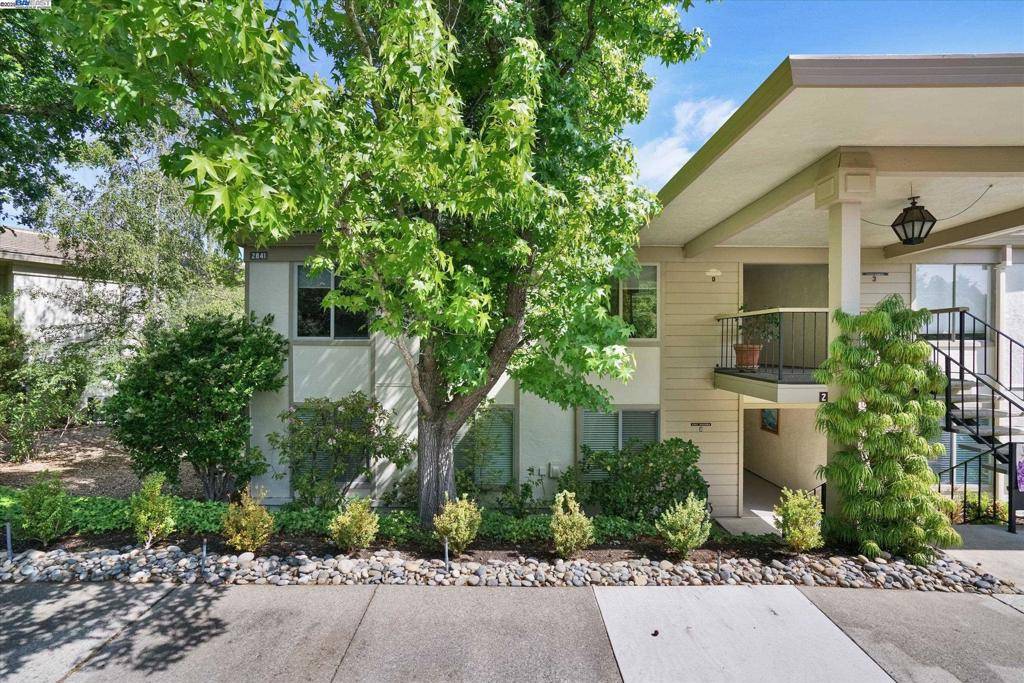 Walnut Creek, CA 94595,2841 Ptarmigan Dr #1