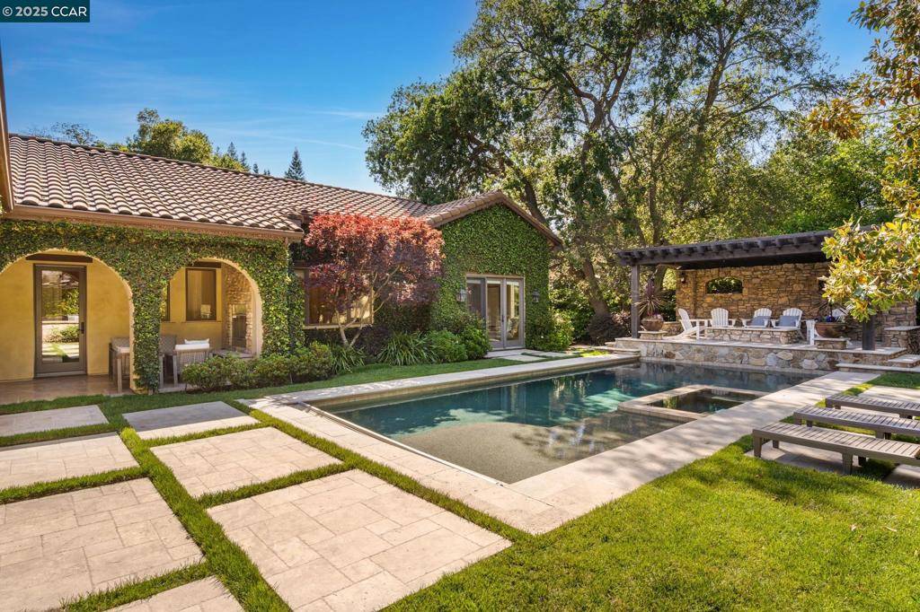 Alamo, CA 94507,160 Camille Ave