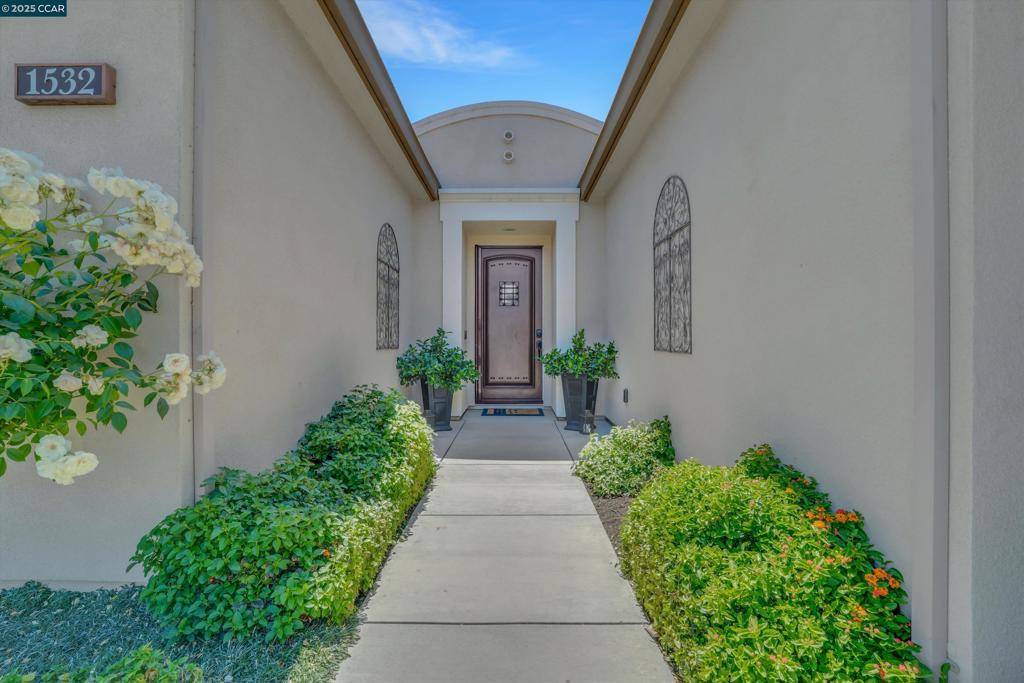 Brentwood, CA 94513,1532 Symphony Cir